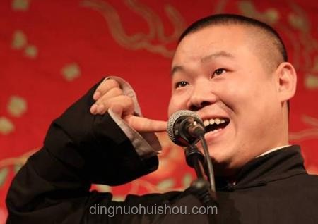 岳云鹏跨界开巡回演唱会：相声界的音乐探索之旅